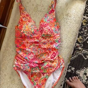 Wrap front Bathingsuit 👙NWOT
